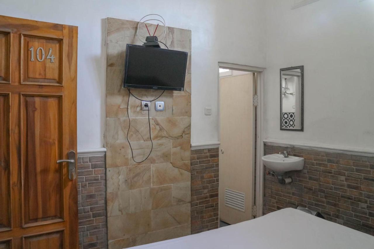Wisma Vandera Syariah Garut Mitra Reddoorz Esterno foto