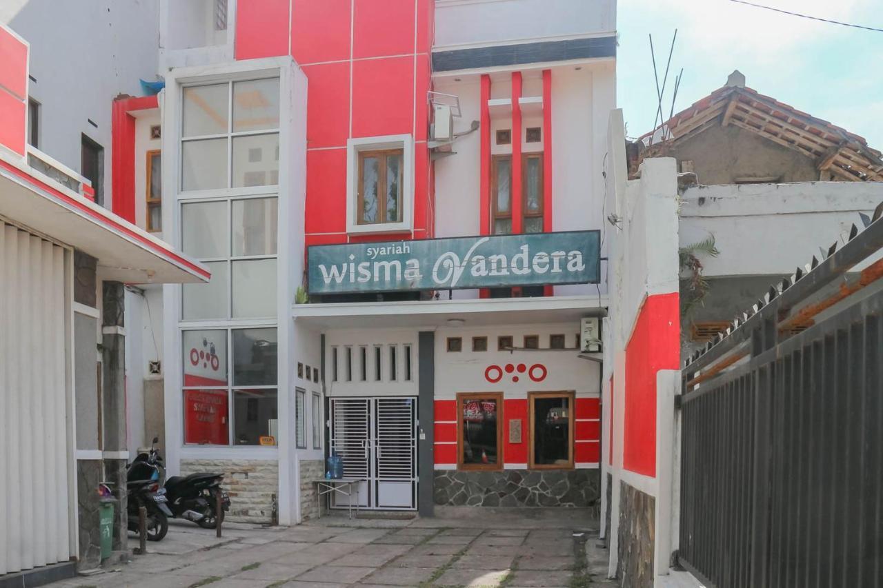 Wisma Vandera Syariah Garut Mitra Reddoorz Esterno foto